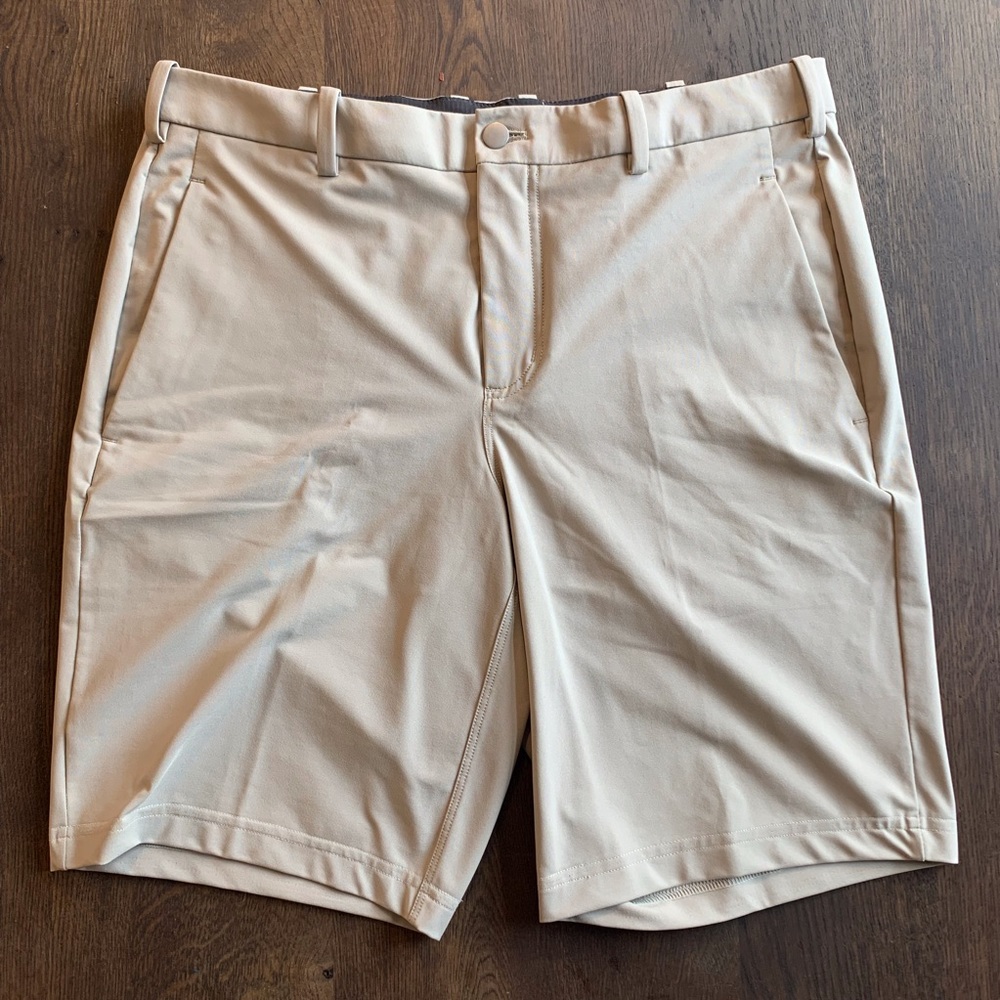 Lululemon Men’s Short 9” Inseam